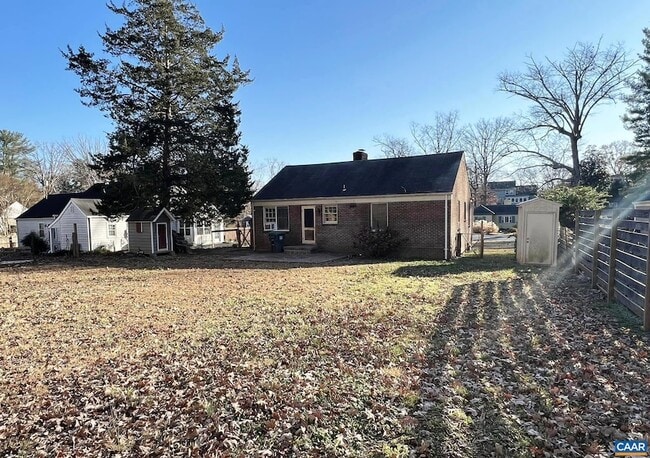 Building Photo - 1545 Rugby Ave