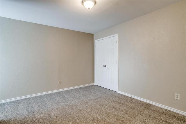 Building Photo - 2874 Stoneridge Dr