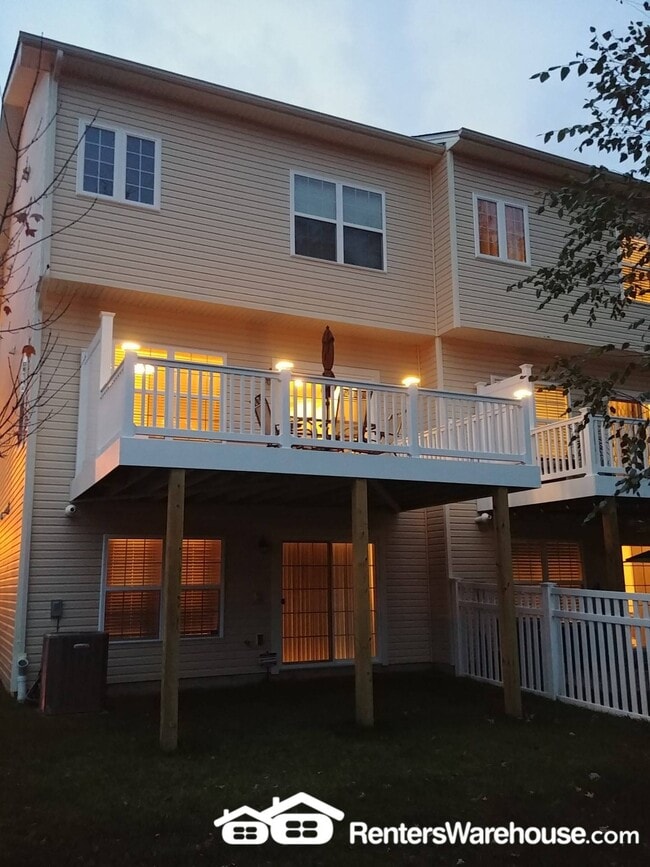 Building Photo - 8120 Mill Falls Ct
