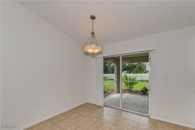 Building Photo - 3259 Toluca Terrace