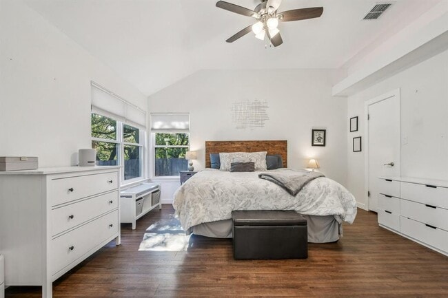 Building Photo - 5913 Abilene Trl