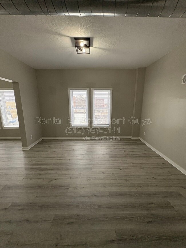 Building Photo - 1500 W Broadway