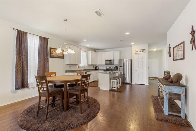 Building Photo - 3129 Montserrat Creek Dr