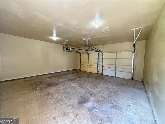 Building Photo - 7888 The Lakes Point