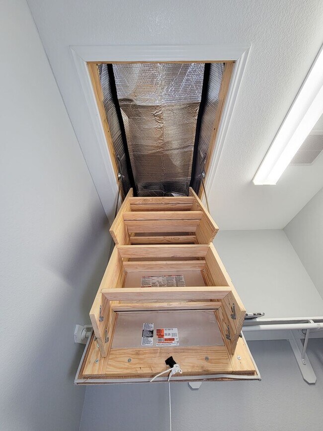 Building Photo - 3201 J P Davis Ave