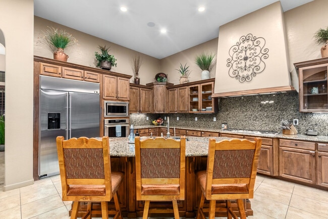 Building Photo - 3644 N Sagewood Cir