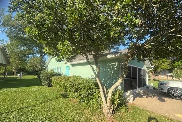 Building Photo - 105 Thistledown Dr