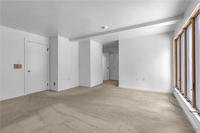 Building Photo - 2955 E Church St