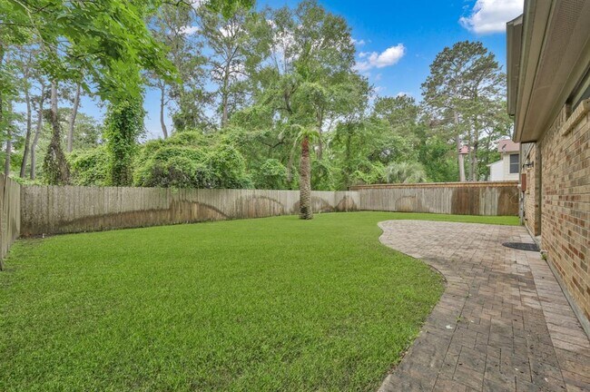 Building Photo - 5 Hickory Oak Dr