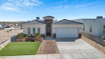 Building Photo - 12716 Middlesbrough Ave