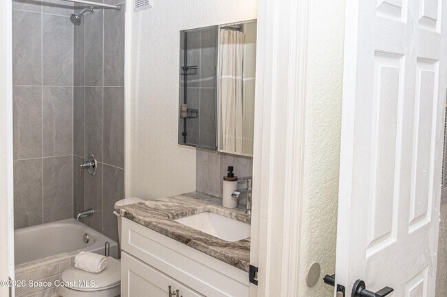 Building Photo - 839 Grand Regency Pointe