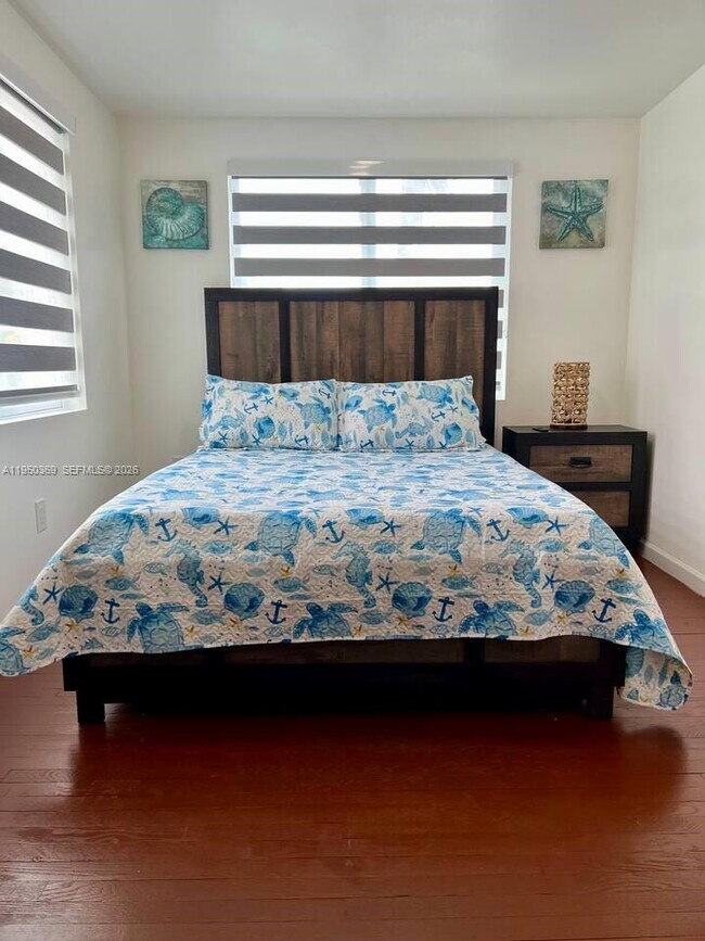 Building Photo - 3000 SW 114th Ave