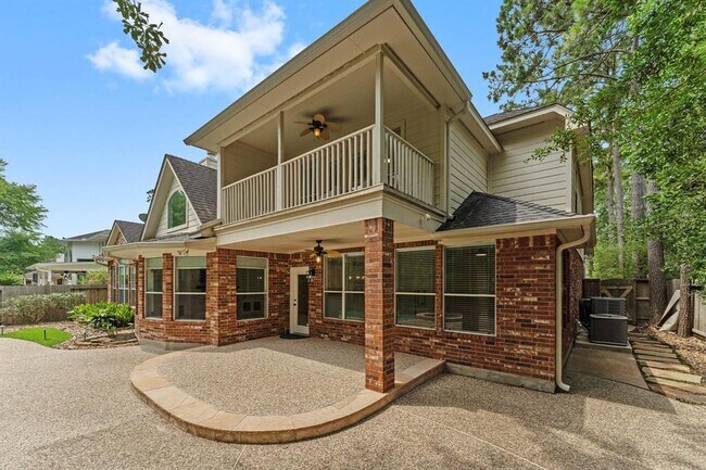 Building Photo - 22 Rillwood Pl