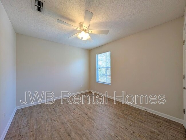 Building Photo - 11508 Gerado Rd