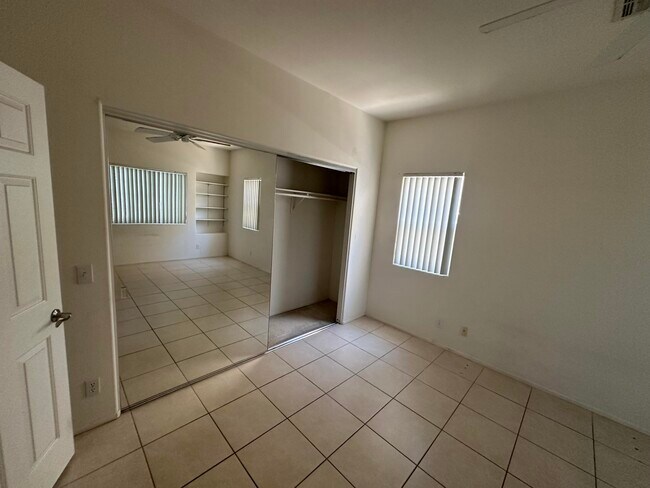 Building Photo - 79528 Morning Glory Ct