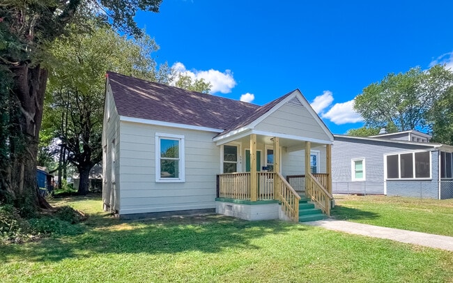 Building Photo - 508 N 7th Ave