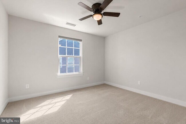 Building Photo - 110 Greybull Ln