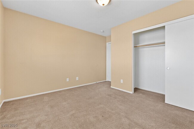 Building Photo - 3710 E Spiritual Way