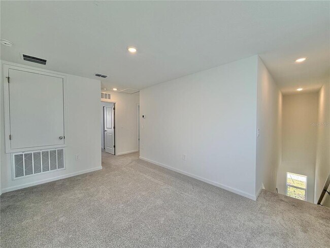 Building Photo - 3663 Hardman Dr