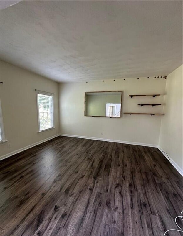 Building Photo - 914 Keeling Dr