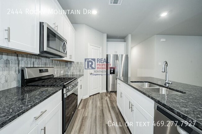 Building Photo - 2444 Rocky Mountain Dr