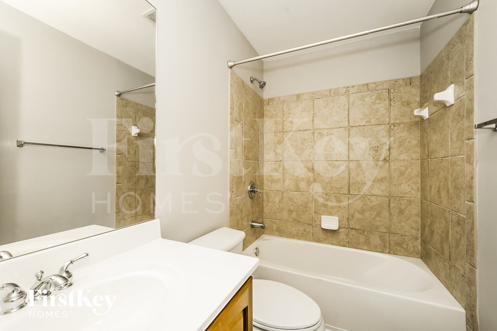Building Photo - 130 Darbys Run Ct