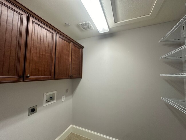 Building Photo - 1600 Abrams Rd