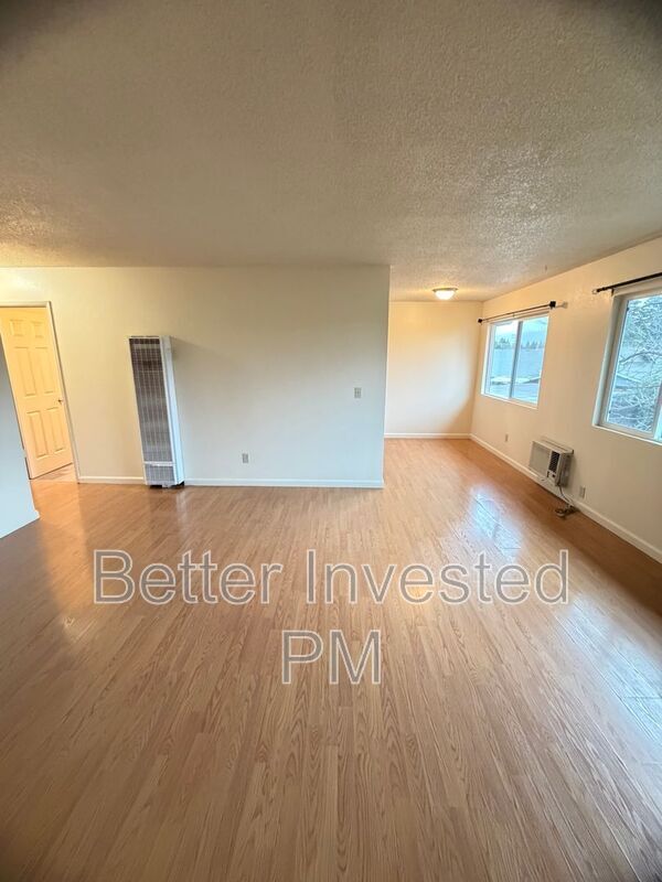 Building Photo - 175 Oak Manor Ct