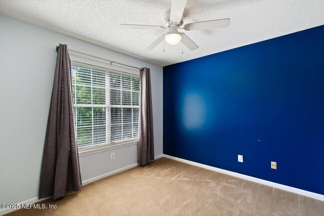 Building Photo - 13480 Gallant Fox Cir W