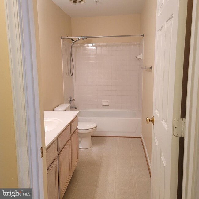 Building Photo - 9821 Bon Haven Ln