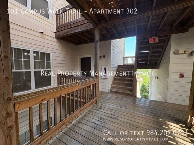 Building Photo - 101 Campus Walk Trl