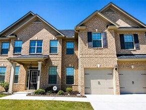 Building Photo - 3523 Woodshade Dr