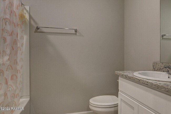 Building Photo - 107 Emerald Star Ln