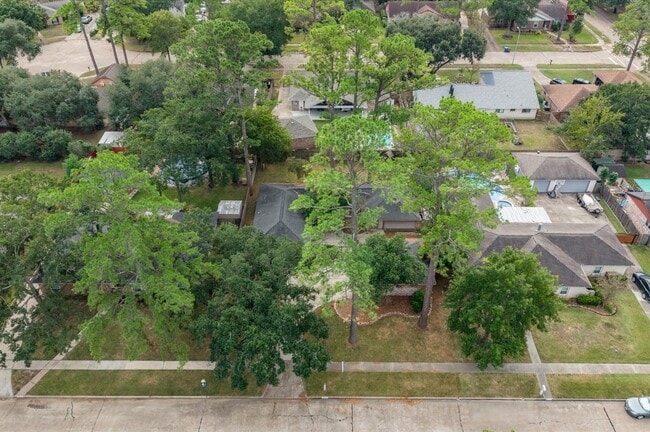 Building Photo - 12319 Campos Dr