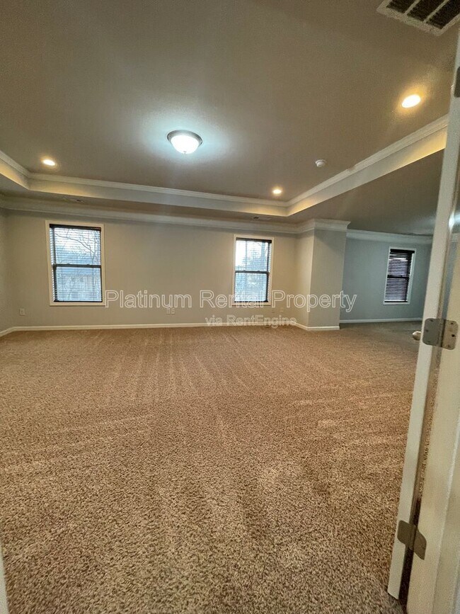 Building Photo - 4540 Tovero Pass