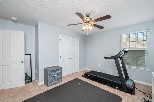 Building Photo - 202 Wainwright Dr