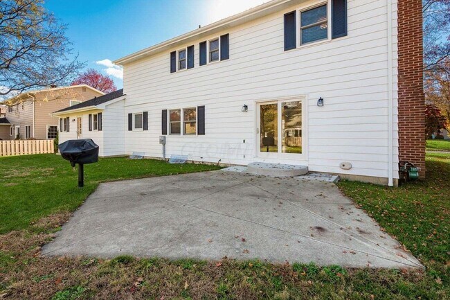 Building Photo - 1350 Marlyn Dr