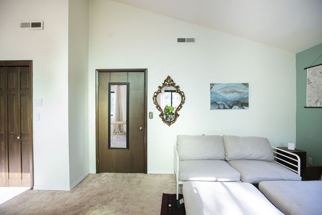 Building Photo - Retro Paradise with Inground Pool for Leas...