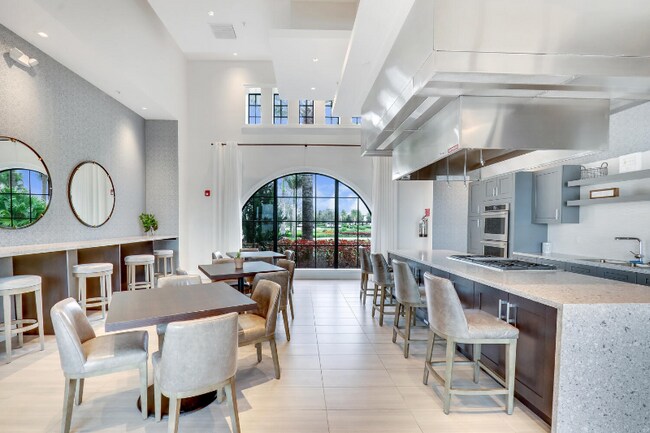 Building Photo - 8660 W Parkland Bay Trl