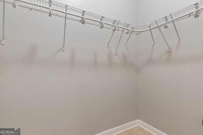 Building Photo - 124 Deerwood Village Dr