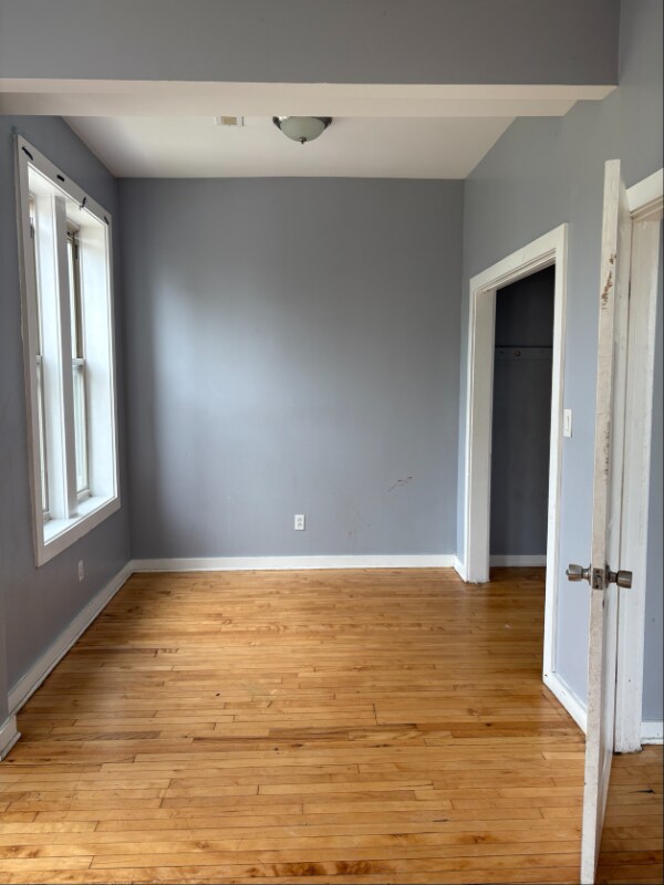 Building Photo - 1443 S Drake Ave