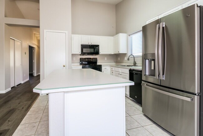 Building Photo - 2201 S 82nd Ln