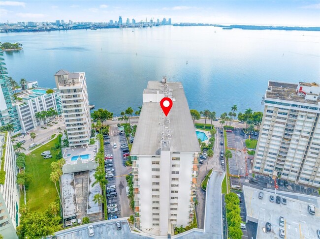 Building Photo - 1408 Brickell Bay Dr