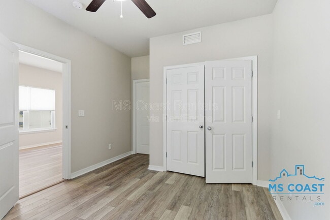 Building Photo - 117 Earle Taylor Ln