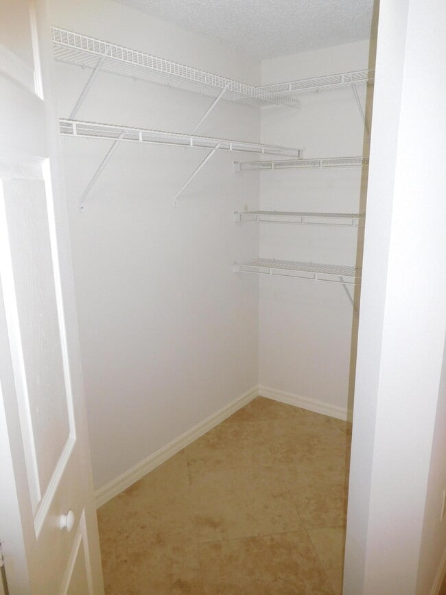 Building Photo - 2729 Anzio Ct