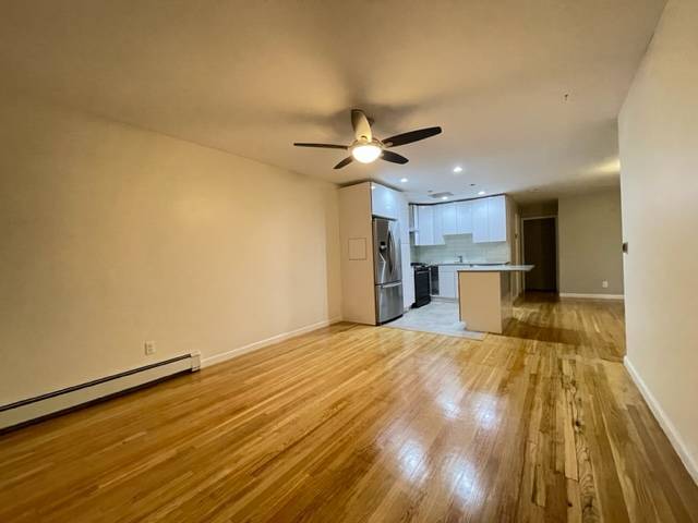 Building Photo - 1927 Wallace Ave