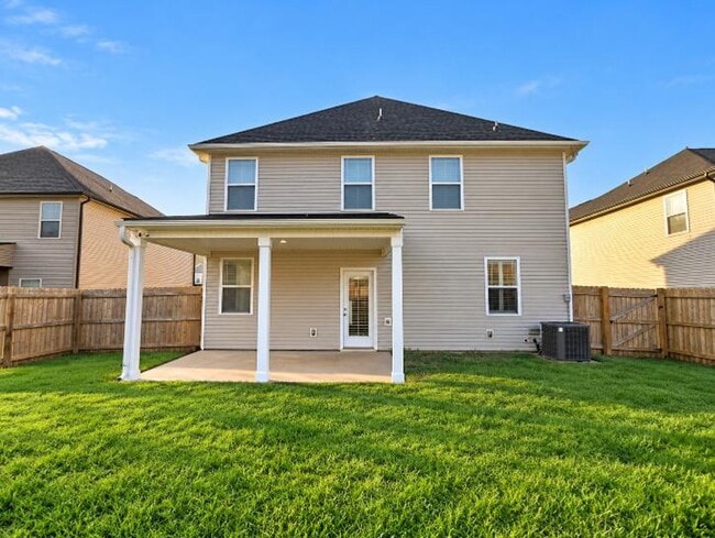 Building Photo - 1233 Black Oak Cir