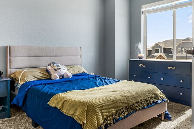 Building Photo - Amazing 2 story in Banning Lewis Ranch