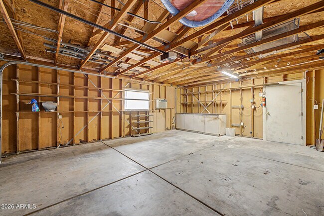 Building Photo - 8601 N 103rd Ave