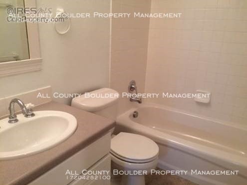 Building Photo - 1575 Zamia Ave